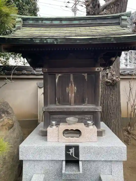 観音寺の{uncategorized: "未分類", other: "その他", undefined: "問題あり", building: "その他建物", grave: "お墓", sacred_gate: "鳥居", guardian: "狛犬", statue: "像", buddha: "仏像", history: "歴史", nature: "自然", garden: "庭園", animal: "動物", pagoda: "塔", temizu: "手水舎", mountain_gate: "山門・神門", sanctuary: "本殿・本堂", subordinate: "末社・摂社", art: "芸術", scenery: "景色", jizo: "地蔵", ema: "絵馬", goshuin: "御朱印", omikuji: "おみくじ", items: "授与品その他", amulet: "お守り", goshuincho: "御朱印帳", eats: "食事", festival: "お祭り", votive_dance: "神楽", shichigosan: "七五三参", wedding: "結婚式", experience: "体験その他", initially: "初詣", around: "周辺", anti_infection: "感染症対策"}