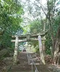 小島阿蘇神社の鳥居