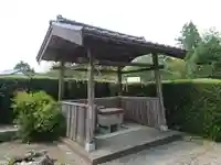 八幡社の手水舎