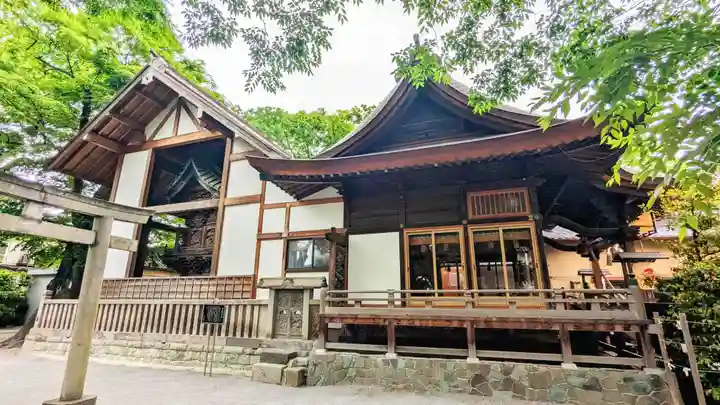 清瀧神社の本殿・本堂