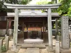 若宮八幡社の末社