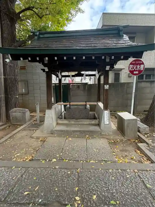穏田神社(東京都)