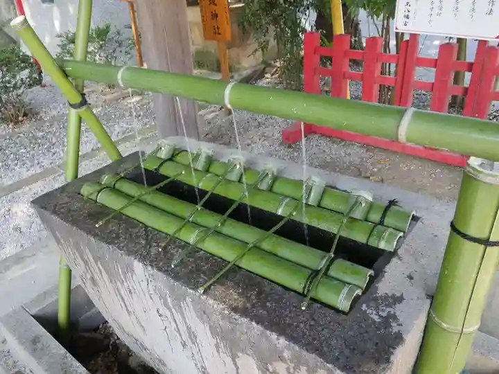 山名八幡宮の手水舎