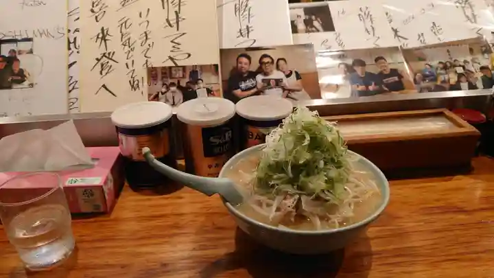 本陣狸大明神社の周辺