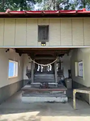 野沢町星宮神社の{uncategorized: "未分類", other: "その他", undefined: "問題あり", building: "その他建物", grave: "お墓", sacred_gate: "鳥居", guardian: "狛犬", statue: "像", buddha: "仏像", history: "歴史", nature: "自然", garden: "庭園", animal: "動物", pagoda: "塔", temizu: "手水舎", mountain_gate: "山門・神門", sanctuary: "本殿・本堂", subordinate: "末社・摂社", art: "芸術", scenery: "景色", jizo: "地蔵", ema: "絵馬", goshuin: "御朱印", omikuji: "おみくじ", items: "授与品その他", amulet: "お守り", goshuincho: "御朱印帳", eats: "食事", festival: "お祭り", votive_dance: "神楽", shichigosan: "七五三参", wedding: "結婚式", experience: "体験その他", initially: "初詣", around: "周辺", anti_infection: "感染症対策"}