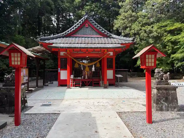郡山八幡神社の{uncategorized: "未分類", other: "その他", undefined: "問題あり", building: "その他建物", grave: "お墓", sacred_gate: "鳥居", guardian: "狛犬", statue: "像", buddha: "仏像", history: "歴史", nature: "自然", garden: "庭園", animal: "動物", pagoda: "塔", temizu: "手水舎", mountain_gate: "山門・神門", sanctuary: "本殿・本堂", subordinate: "末社・摂社", art: "芸術", scenery: "景色", jizo: "地蔵", ema: "絵馬", goshuin: "御朱印", omikuji: "おみくじ", items: "授与品その他", amulet: "お守り", goshuincho: "御朱印帳", eats: "食事", festival: "お祭り", votive_dance: "神楽", shichigosan: "七五三参", wedding: "結婚式", experience: "体験その他", initially: "初詣", around: "周辺", anti_infection: "感染症対策"}