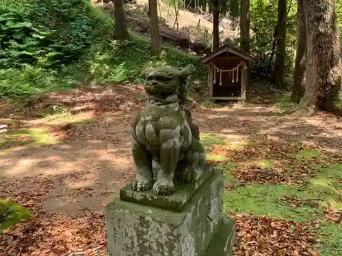 熊野神社の狛犬