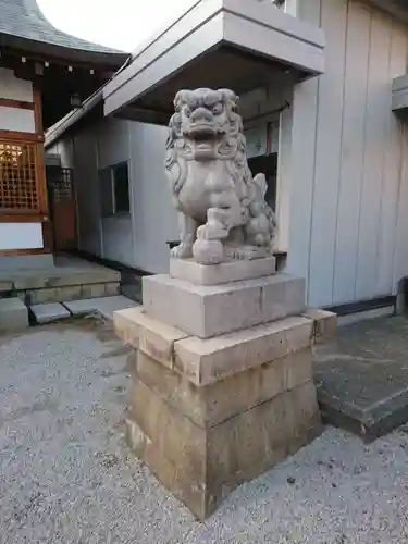 三王神社の狛犬