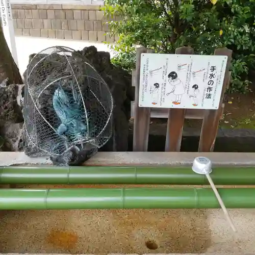 桐ヶ谷氷川神社の手水舎