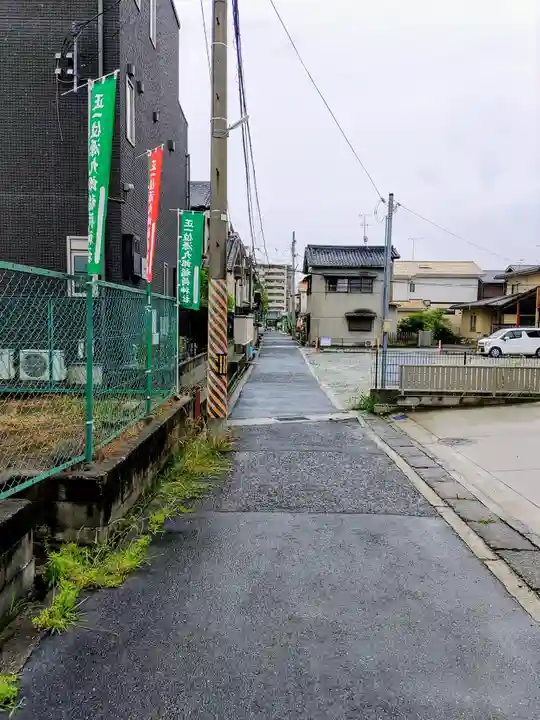 源九郎稲荷神社のその他建物