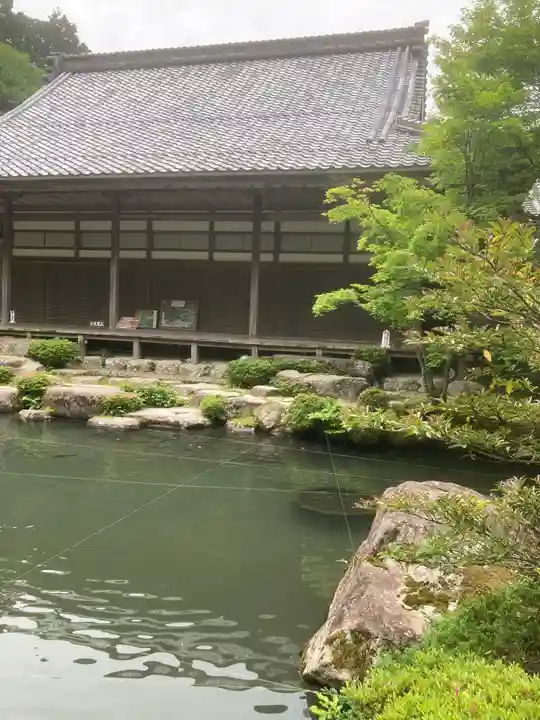 百済寺の庭園