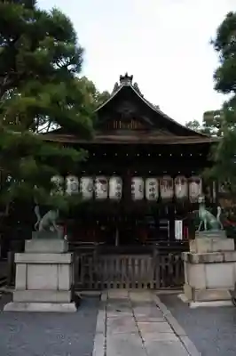 満足稲荷神社の本殿・本堂