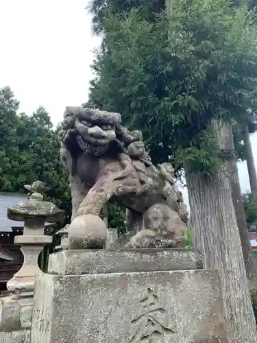 八幡神社の狛犬