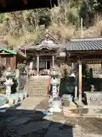 大福寺(室田の瀧不動尊)の{uncategorized: "未分類", other: "その他", undefined: "問題あり", building: "その他建物", grave: "お墓", sacred_gate: "鳥居", guardian: "狛犬", statue: "像", buddha: "仏像", history: "歴史", nature: "自然", garden: "庭園", animal: "動物", pagoda: "塔", temizu: "手水舎", mountain_gate: "山門・神門", sanctuary: "本殿・本堂", subordinate: "末社・摂社", art: "芸術", scenery: "景色", jizo: "地蔵", ema: "絵馬", goshuin: "御朱印", omikuji: "おみくじ", items: "授与品その他", amulet: "お守り", goshuincho: "御朱印帳", eats: "食事", festival: "お祭り", votive_dance: "神楽", shichigosan: "七五三参", wedding: "結婚式", experience: "体験その他", initially: "初詣", around: "周辺", anti_infection: "感染症対策"}