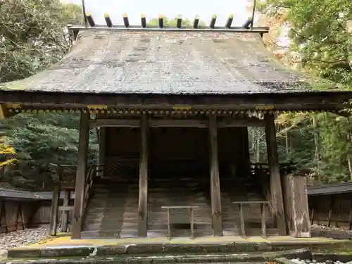 若狭彦神社（上社）の本殿・本堂
