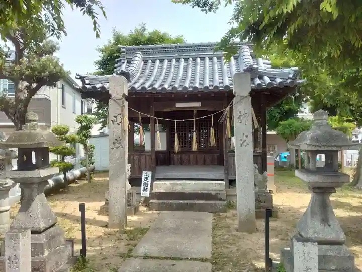 荒神社の本殿・本堂