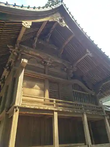 鶴峯八幡宮の本殿・本堂