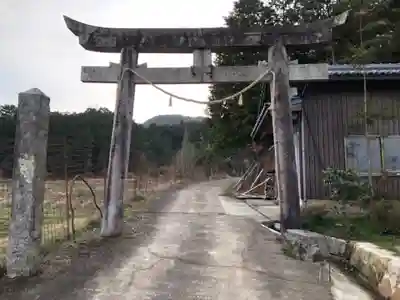 聽部神社(聴部神社)の鳥居