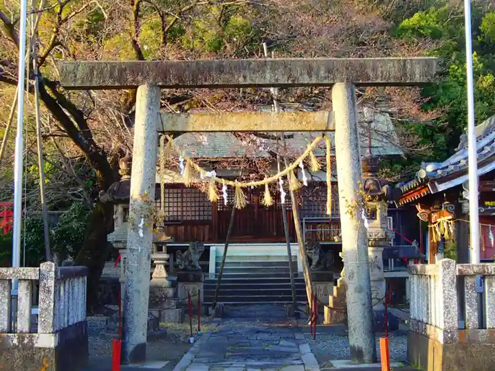 神明神社の鳥居