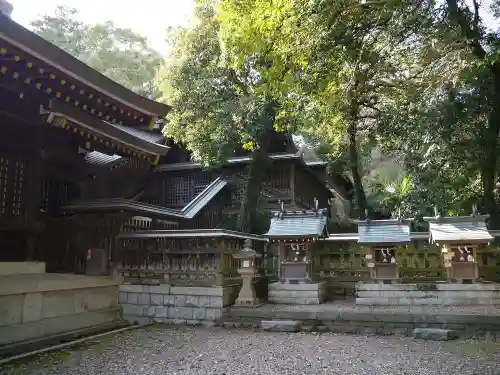 竈山神社の末社