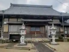 泰応寺の本殿