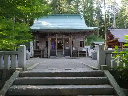 熊野神社の本殿・本堂