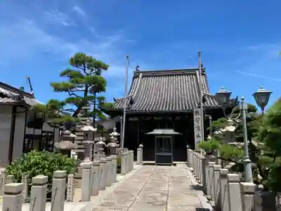白旗観音寺の本殿・本堂