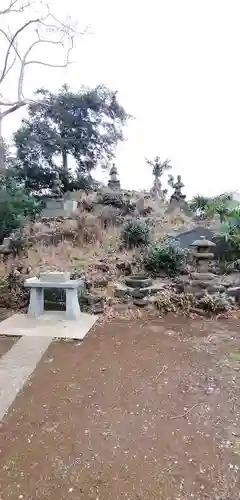 三社大神社の庭園