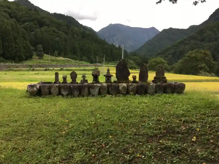 十二神社のその他建物