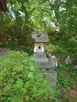 妻科神社の末社・摂社