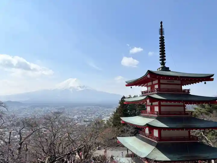 新倉富士浅間神社(山梨県)