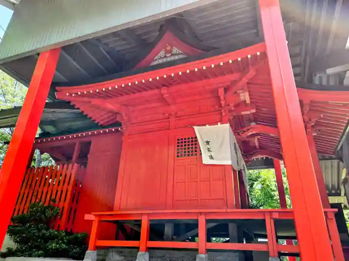 宝徳山稲荷大社(新潟県)