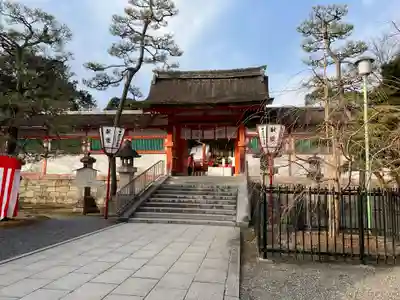 吉田神社の山門・神門