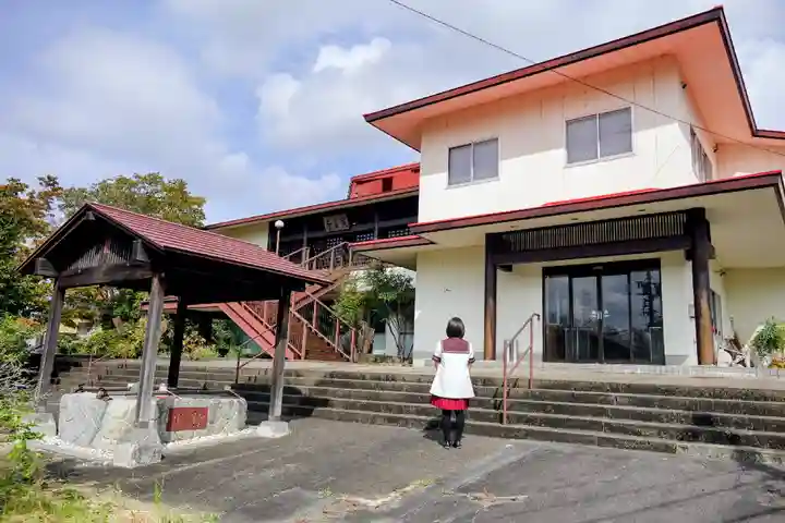 寶生寺(大本山高野山崇修院)の本殿・本堂