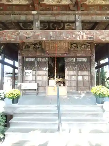 定林寺の本殿・本堂