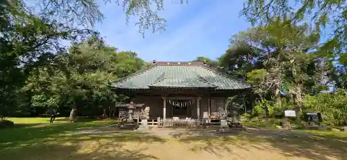 海上八幡宮の{uncategorized: "未分類", other: "その他", undefined: "問題あり", building: "その他建物", grave: "お墓", sacred_gate: "鳥居", guardian: "狛犬", statue: "像", buddha: "仏像", history: "歴史", nature: "自然", garden: "庭園", animal: "動物", pagoda: "塔", temizu: "手水舎", mountain_gate: "山門・神門", sanctuary: "本殿・本堂", subordinate: "末社・摂社", art: "芸術", scenery: "景色", jizo: "地蔵", ema: "絵馬", goshuin: "御朱印", omikuji: "おみくじ", items: "授与品その他", amulet: "お守り", goshuincho: "御朱印帳", eats: "食事", festival: "お祭り", votive_dance: "神楽", shichigosan: "七五三参", wedding: "結婚式", experience: "体験その他", initially: "初詣", around: "周辺", anti_infection: "感染症対策"}