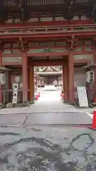 日吉大社の山門