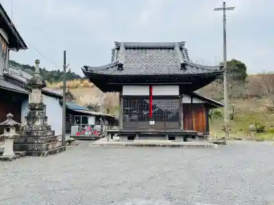 牛飼地蔵堂(元福泉寺)の{uncategorized: "未分類", other: "その他", undefined: "問題あり", building: "その他建物", grave: "お墓", sacred_gate: "鳥居", guardian: "狛犬", statue: "像", buddha: "仏像", history: "歴史", nature: "自然", garden: "庭園", animal: "動物", pagoda: "塔", temizu: "手水舎", mountain_gate: "山門・神門", sanctuary: "本殿・本堂", subordinate: "末社・摂社", art: "芸術", scenery: "景色", jizo: "地蔵", ema: "絵馬", goshuin: "御朱印", omikuji: "おみくじ", items: "授与品その他", amulet: "お守り", goshuincho: "御朱印帳", eats: "食事", festival: "お祭り", votive_dance: "神楽", shichigosan: "七五三参", wedding: "結婚式", experience: "体験その他", initially: "初詣", around: "周辺", anti_infection: "感染症対策"}