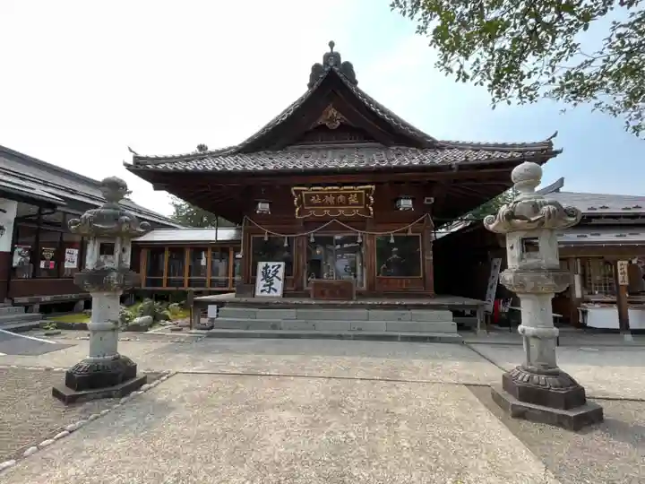 荘内神社(山形県)