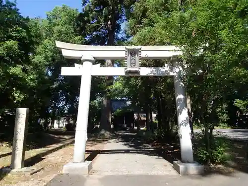 神明社の鳥居