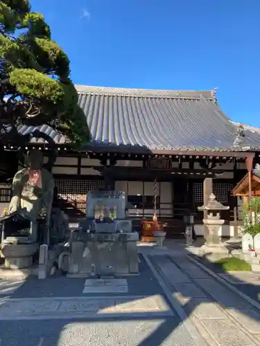 高山寺の本殿・本堂