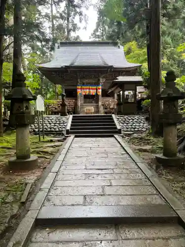 中尊寺の本殿