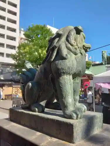 浅草神社の狛犬