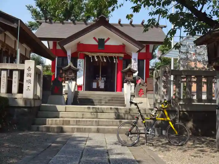 元郷氷川神社の本殿・本堂