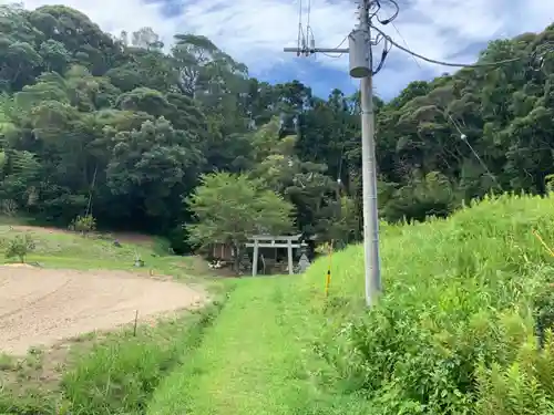 諏訪神社の鳥居