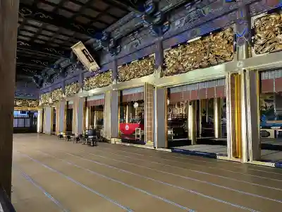 本山専修寺の{uncategorized: "未分類", other: "その他", undefined: "問題あり", building: "その他建物", grave: "お墓", sacred_gate: "鳥居", guardian: "狛犬", statue: "像", buddha: "仏像", history: "歴史", nature: "自然", garden: "庭園", animal: "動物", pagoda: "塔", temizu: "手水舎", mountain_gate: "山門・神門", sanctuary: "本殿・本堂", subordinate: "末社・摂社", art: "芸術", scenery: "景色", jizo: "地蔵", ema: "絵馬", goshuin: "御朱印", omikuji: "おみくじ", items: "授与品その他", amulet: "お守り", goshuincho: "御朱印帳", eats: "食事", festival: "お祭り", votive_dance: "神楽", shichigosan: "七五三参", wedding: "結婚式", experience: "体験その他", initially: "初詣", around: "周辺", anti_infection: "感染症対策"}