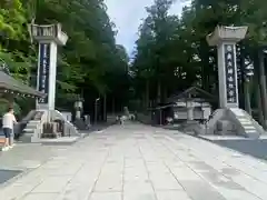 高野山金剛峯寺奥の院(和歌山県)