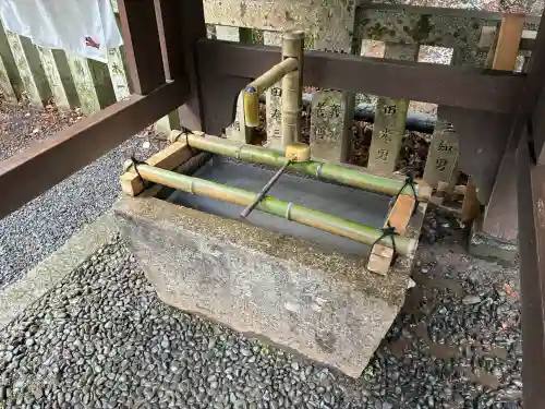 山科神社の{uncategorized: "未分類", other: "その他", undefined: "問題あり", building: "その他建物", grave: "お墓", sacred_gate: "鳥居", guardian: "狛犬", statue: "像", buddha: "仏像", history: "歴史", nature: "自然", garden: "庭園", animal: "動物", pagoda: "塔", temizu: "手水舎", mountain_gate: "山門・神門", sanctuary: "本殿・本堂", subordinate: "末社・摂社", art: "芸術", scenery: "景色", jizo: "地蔵", ema: "絵馬", goshuin: "御朱印", omikuji: "おみくじ", items: "授与品その他", amulet: "お守り", goshuincho: "御朱印帳", eats: "食事", festival: "お祭り", votive_dance: "神楽", shichigosan: "七五三参", wedding: "結婚式", experience: "体験その他", initially: "初詣", around: "周辺", anti_infection: "感染症対策"}
