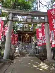 太子堂八幡神社の鳥居