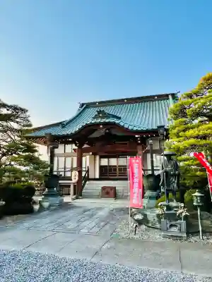 光明寺(感満不動尊)の{uncategorized: "未分類", other: "その他", undefined: "問題あり", building: "その他建物", grave: "お墓", sacred_gate: "鳥居", guardian: "狛犬", statue: "像", buddha: "仏像", history: "歴史", nature: "自然", garden: "庭園", animal: "動物", pagoda: "塔", temizu: "手水舎", mountain_gate: "山門・神門", sanctuary: "本殿・本堂", subordinate: "末社・摂社", art: "芸術", scenery: "景色", jizo: "地蔵", ema: "絵馬", goshuin: "御朱印", omikuji: "おみくじ", items: "授与品その他", amulet: "お守り", goshuincho: "御朱印帳", eats: "食事", festival: "お祭り", votive_dance: "神楽", shichigosan: "七五三参", wedding: "結婚式", experience: "体験その他", initially: "初詣", around: "周辺", anti_infection: "感染症対策"}